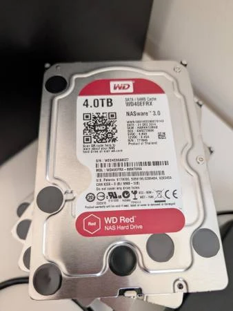 WD My Cloud EX4100 NAS + 4x 4TB WD Red Drives - photo 3