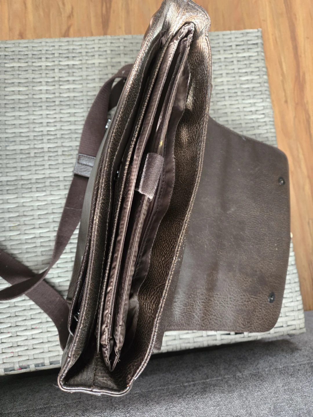 Brown Leather Messenger Bag - photo 2