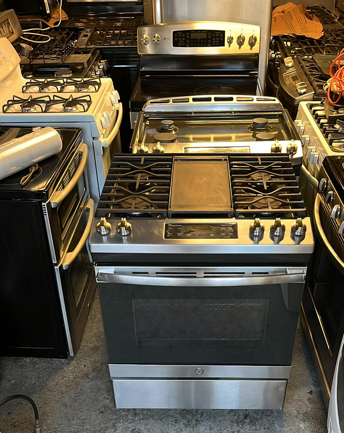 GE Stainless Steel Gas Range 30 inch