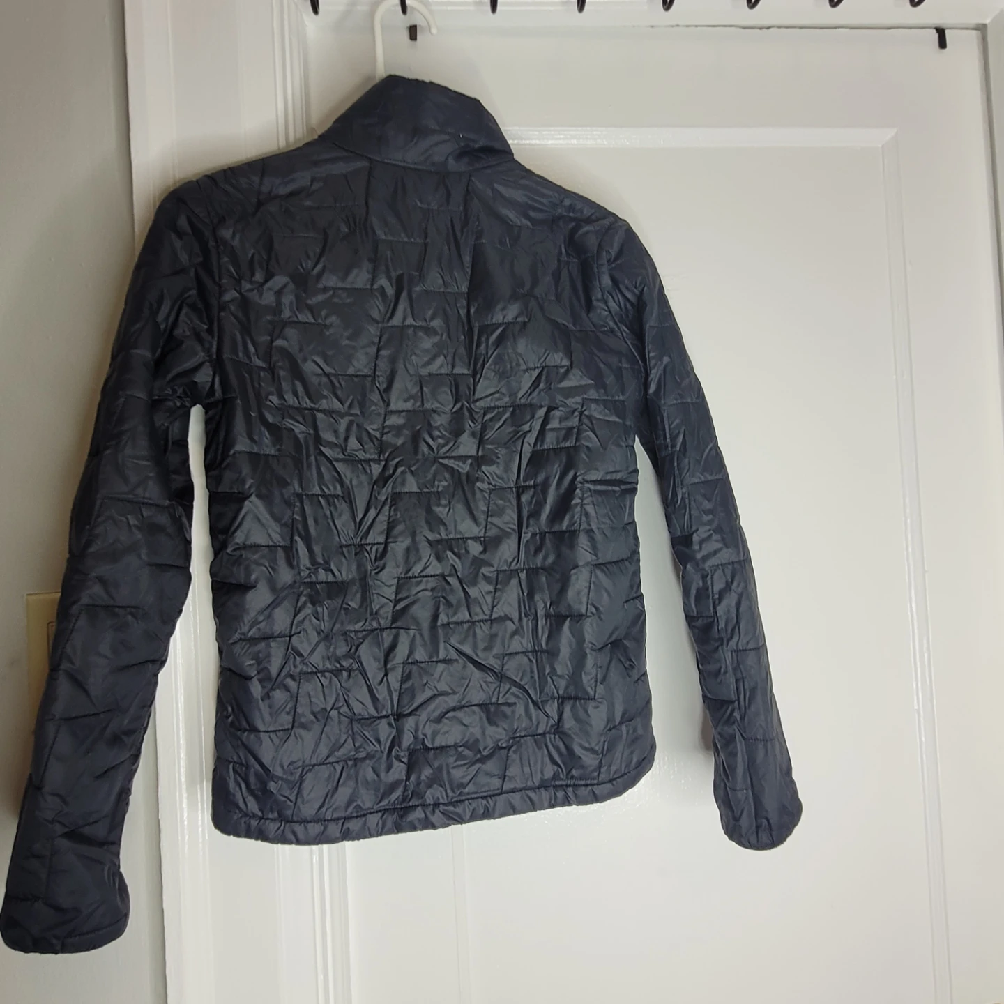Helly Hansen Boys Puffer Jacket. 152/12 - photo 2