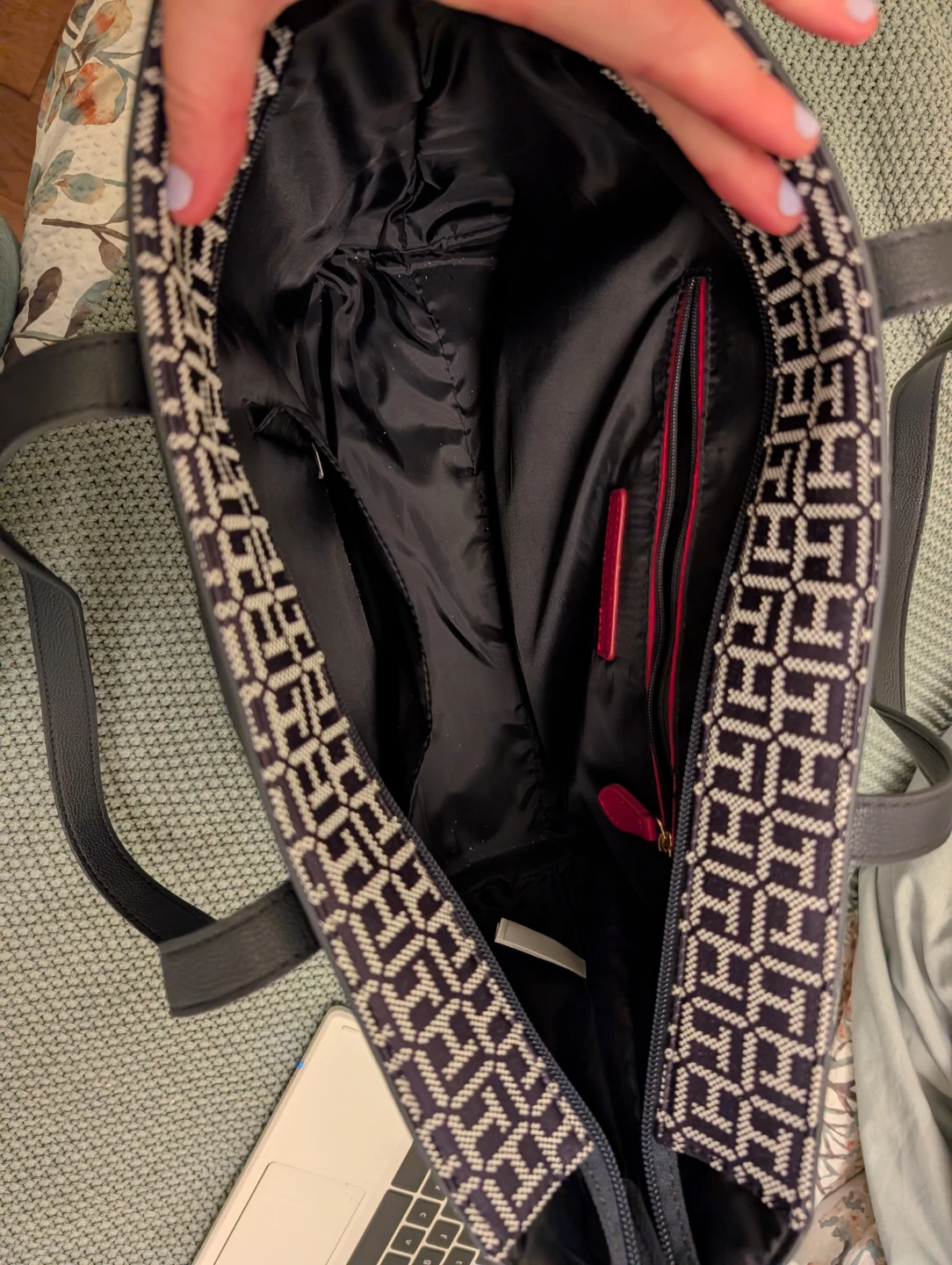 Tommy Hilfiger Tote Bag