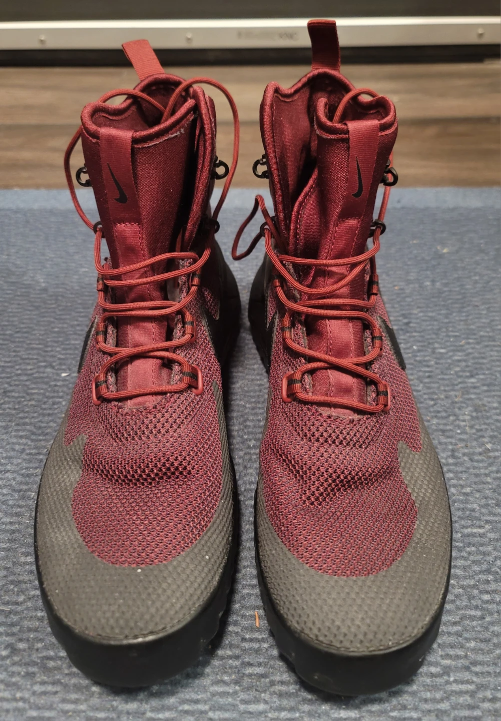 Nike Air Wild Mid Red/Black Men