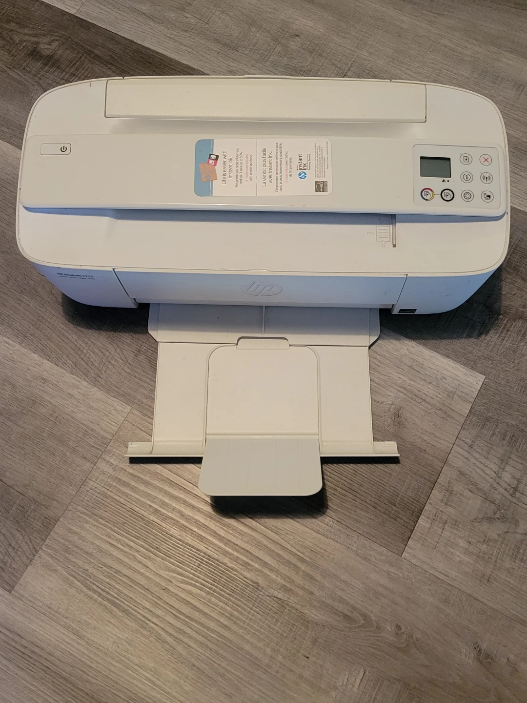 HP DeskJet 3700 All-in-One Printer + Ink included - photo 2