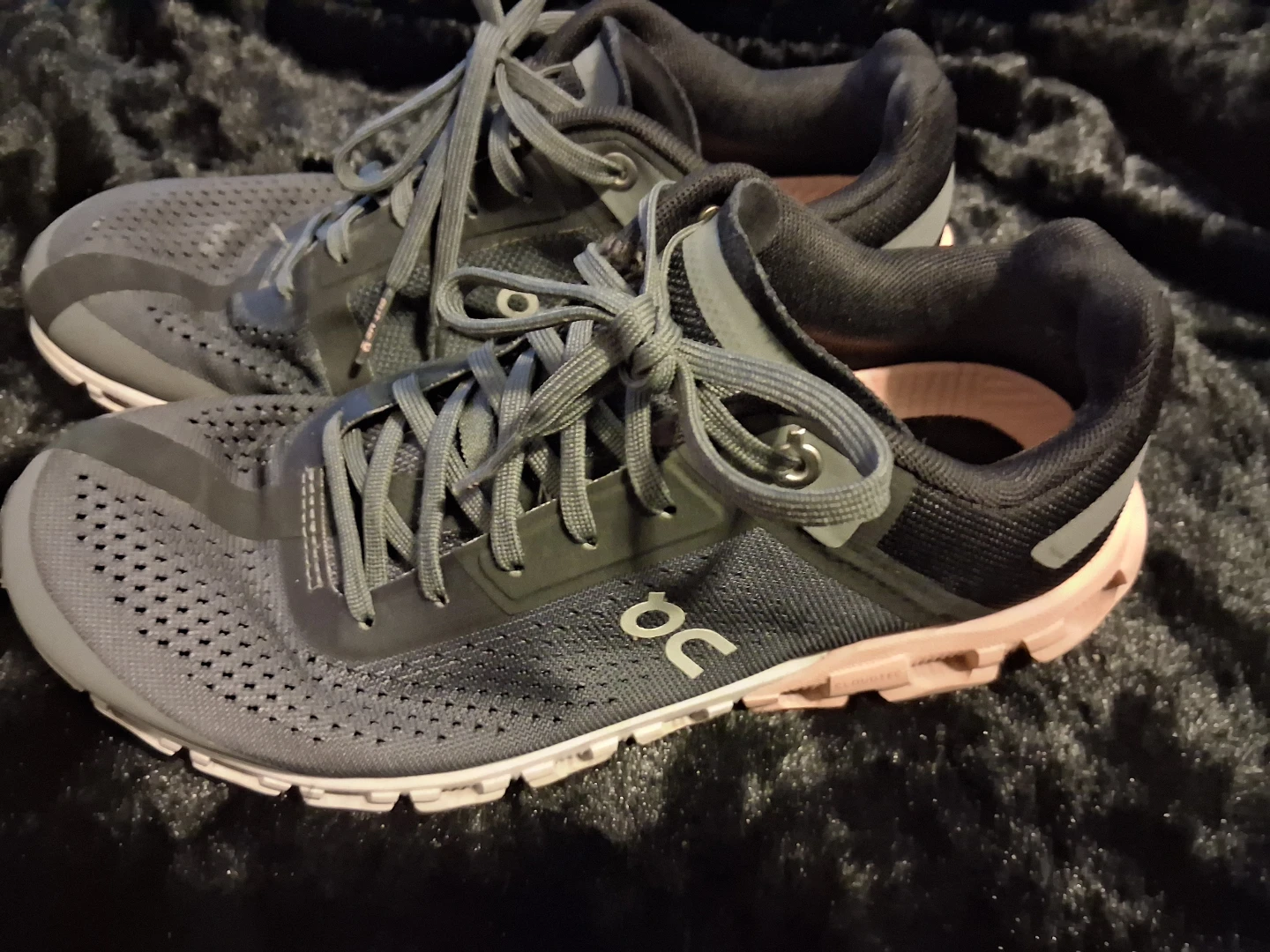 ON Cloud 5 Running Shoes - photo 2
