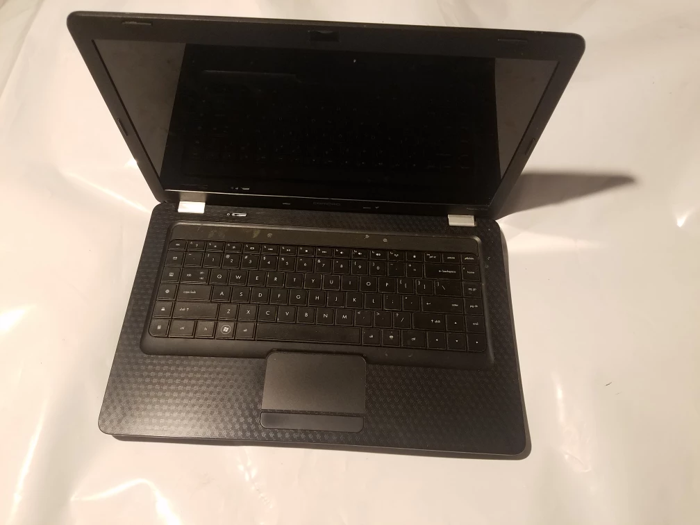Compaq Laptop - Black - photo 2