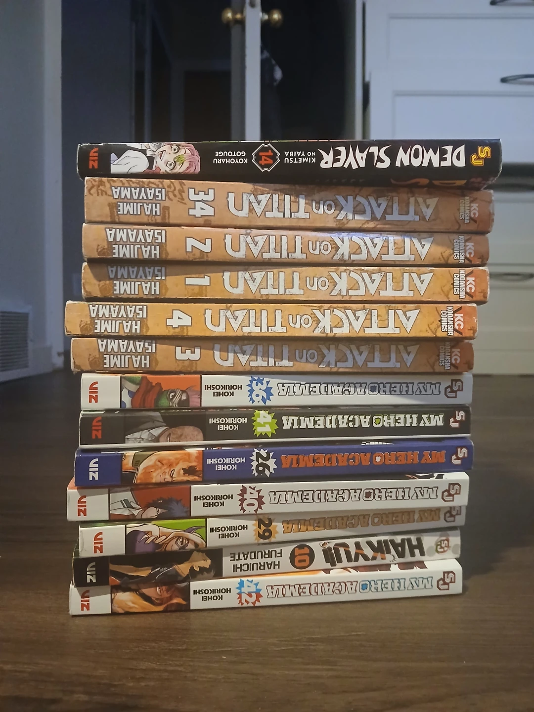 Manga Lot: Attack on Titan, Demon Slayer, MHA, Haikyuu!!