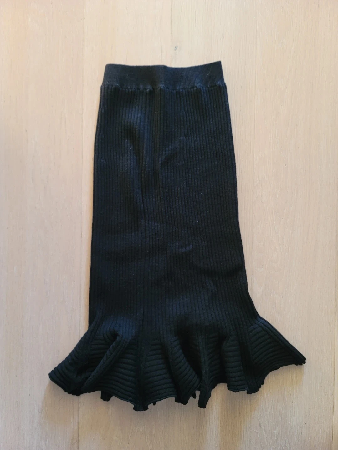 LANVIN Paris Black Knit Skirt - photo 2