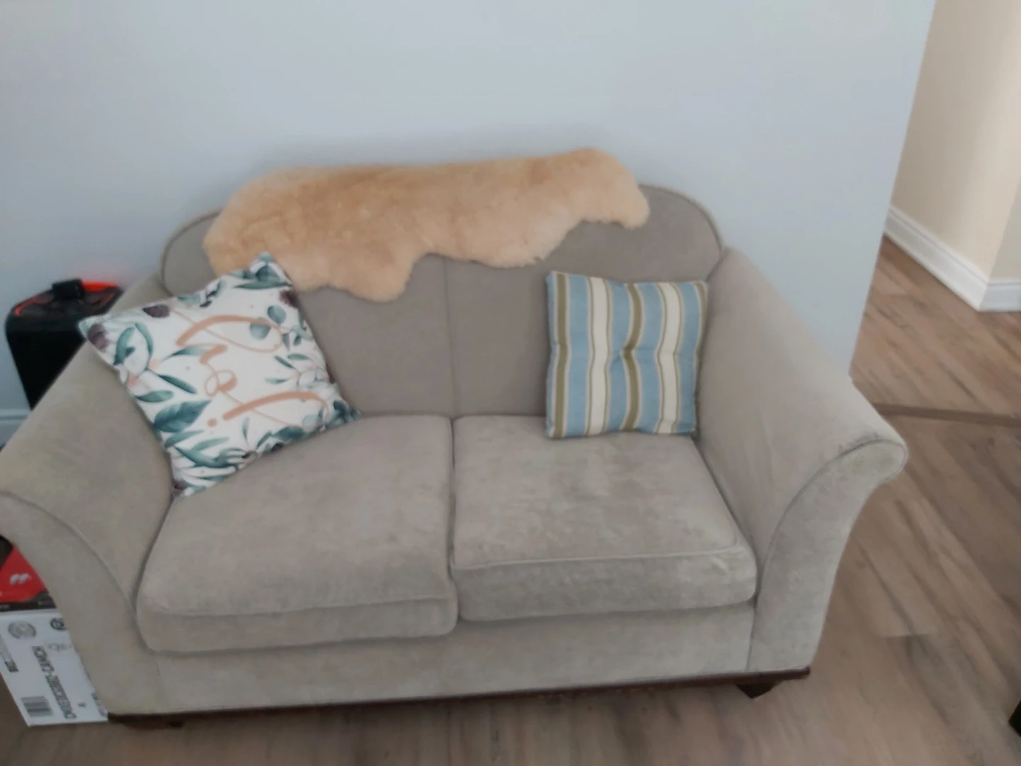 Love seat - photo 2