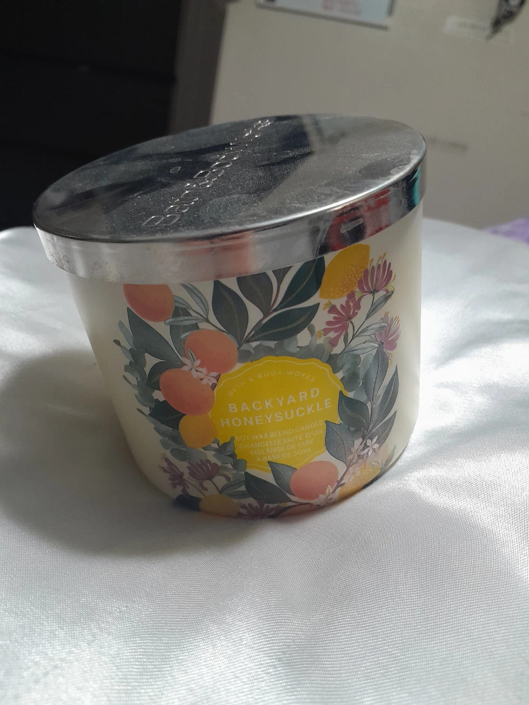 Bath & Body Works Backyard Honeysuckle Candle