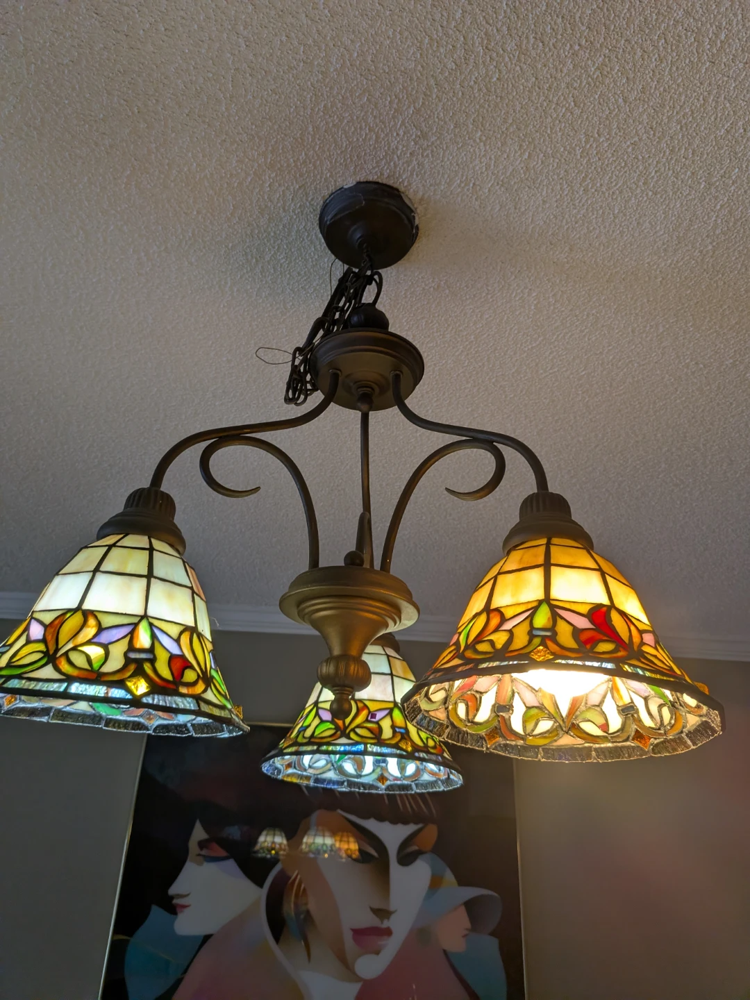 Vintage Tiffany-style chandelier 3 Light