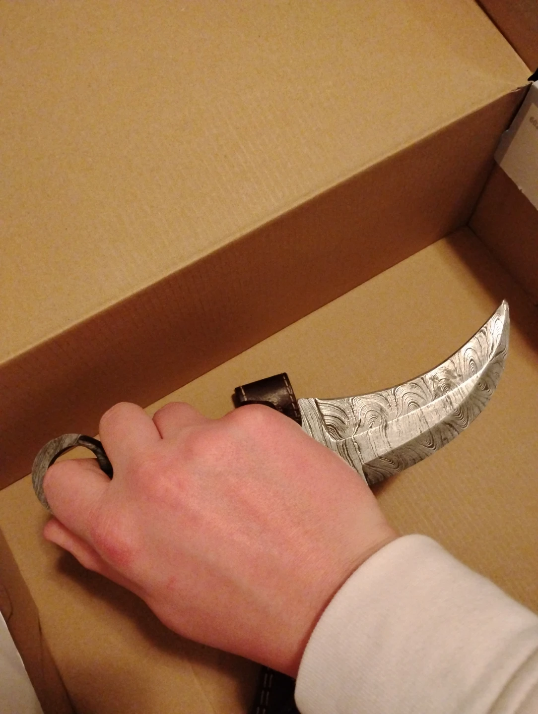 Curved Karambit Knife with Sheath - photo 4