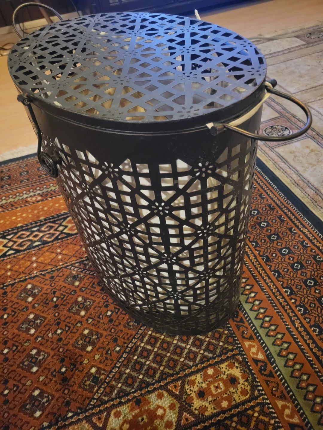Decorative Metal Laundry Hamper - photo 2