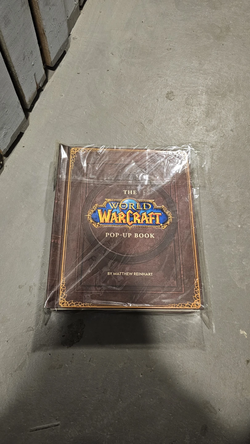 The World of Warcraft Pop-Up Book New Sealed