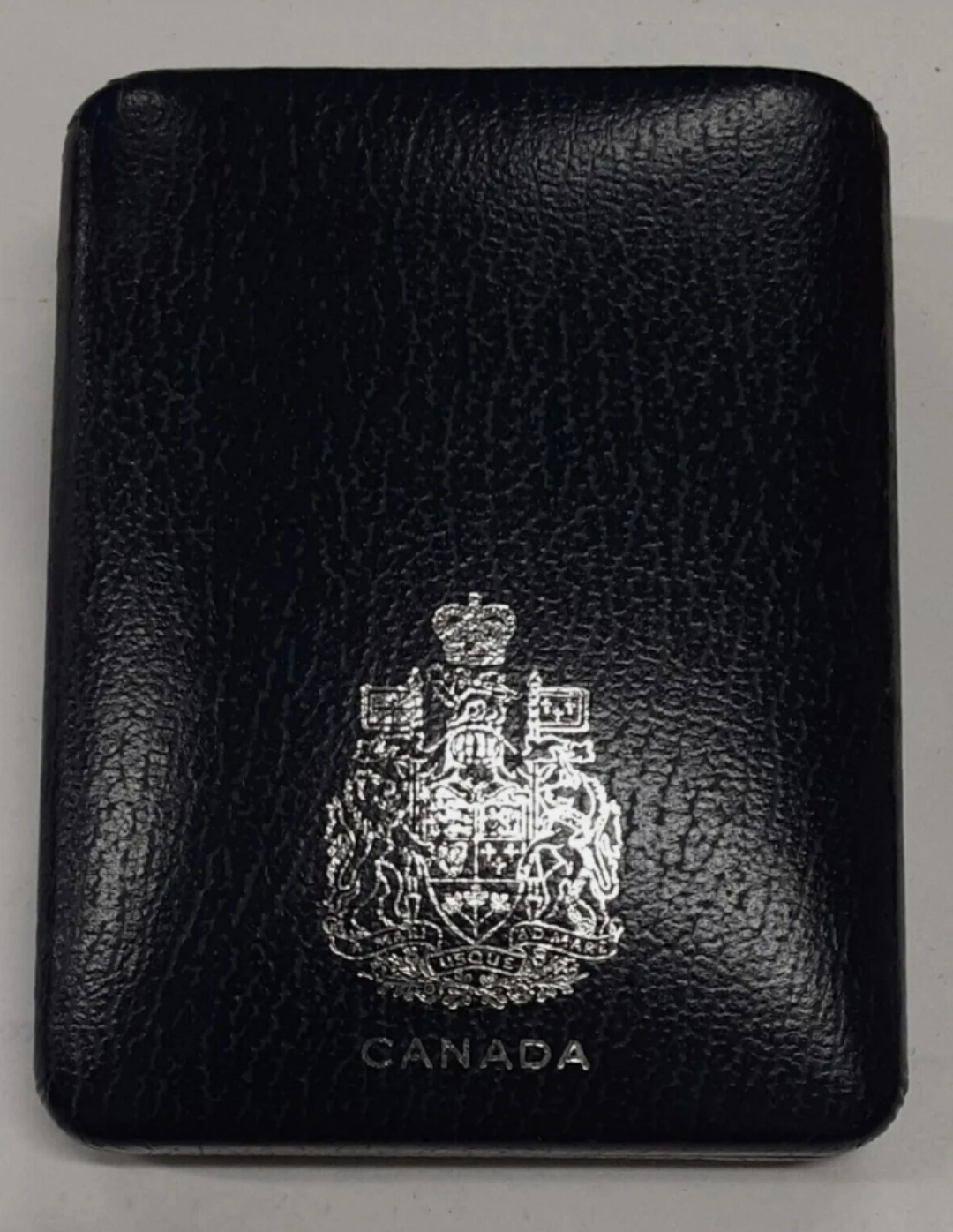 Canada 1976 $1  Coin - Proof Like in Case - photo 2