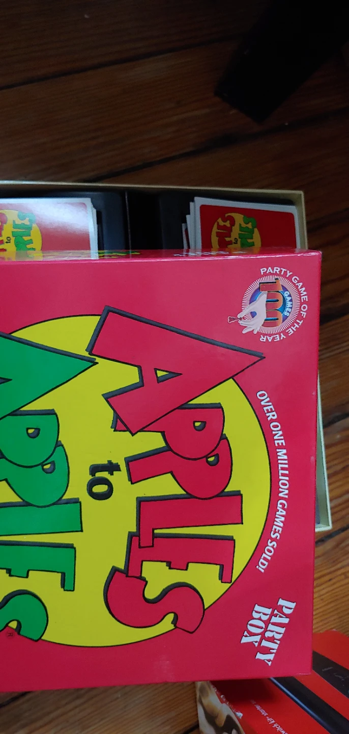 Apples to Apples Party Box , Expansion ONE🥕 - photo 3