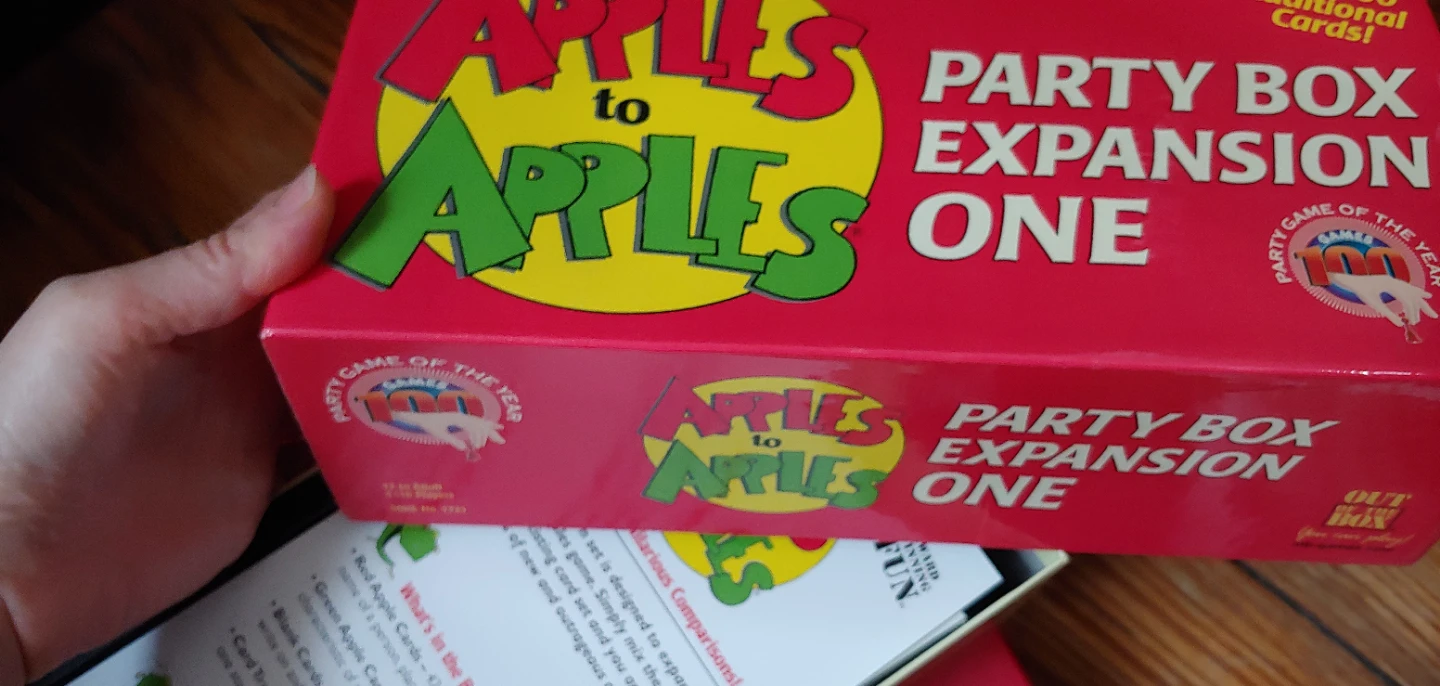 Apples to Apples Party Box , Expansion ONE🥕 - photo 4