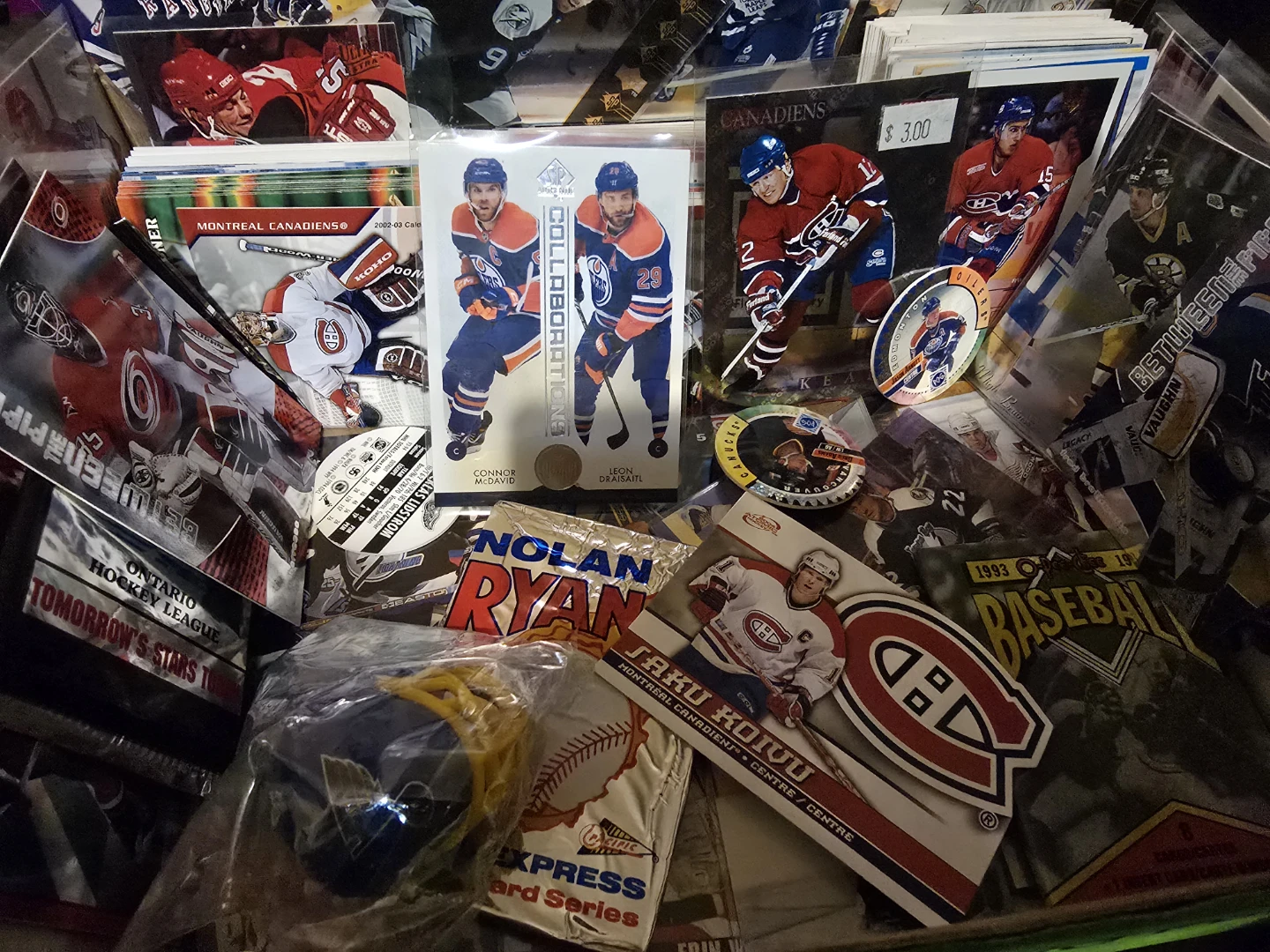 Assorted Hockey and Baseball Trading Cards