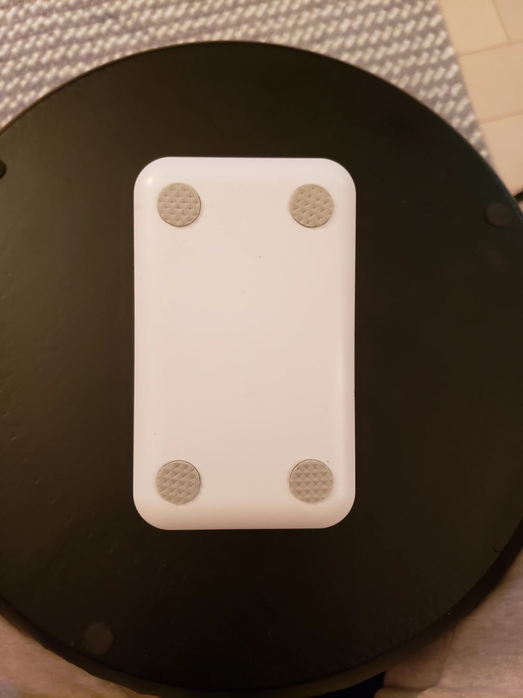 FREE Adjustable Tablet/Phone Stand - White - photo 3