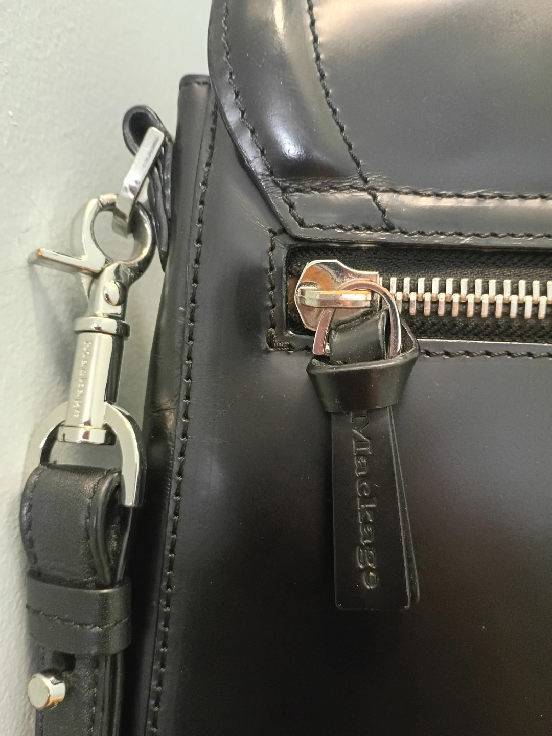 Mackage Black Leather & Suede Handbag - photo 3