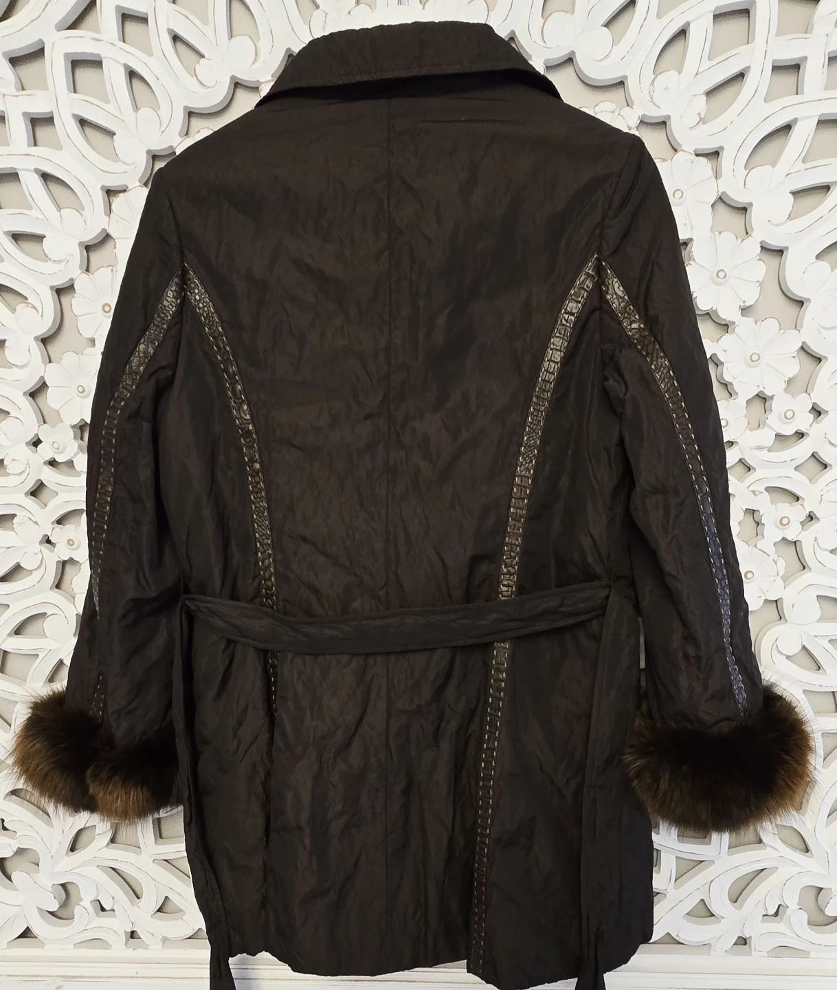 New Pappas Furs Casual Coat - Vancouver Canada - photo 3