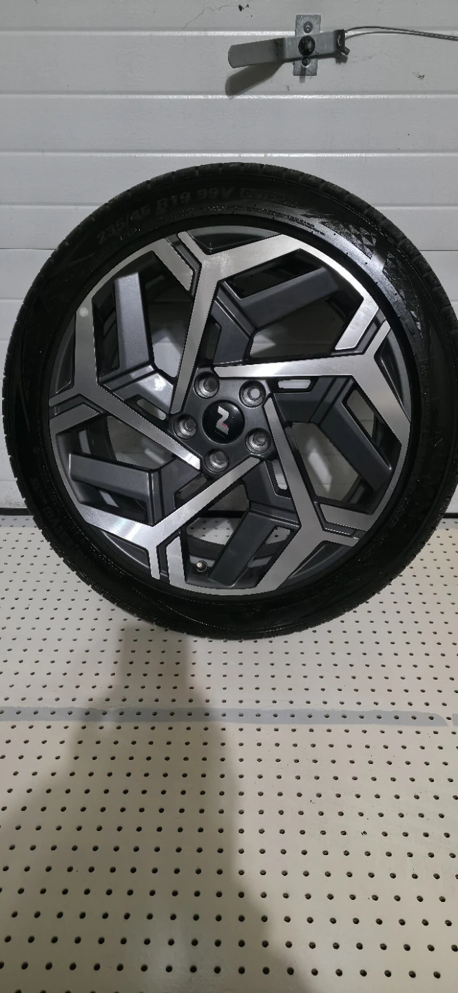 Tire and rims all season 235/45/19   5×114.3 center 67.1 mm