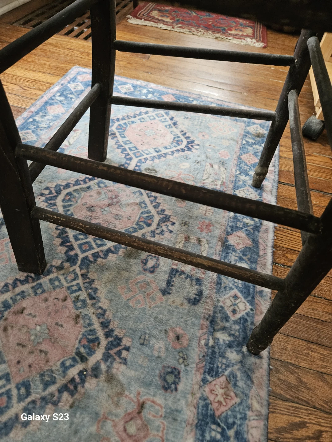 Vintage Wooden Chair - photo 4