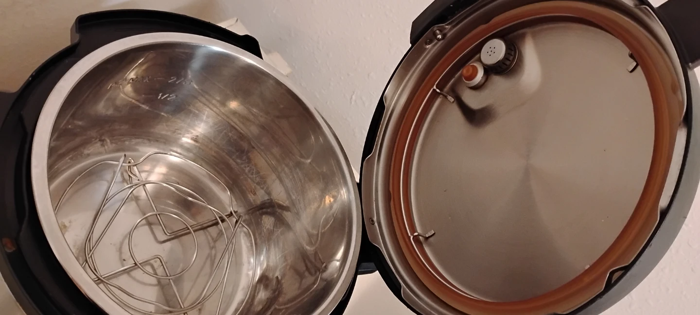 Ninja Professional Blender and Instant Pot Duo
