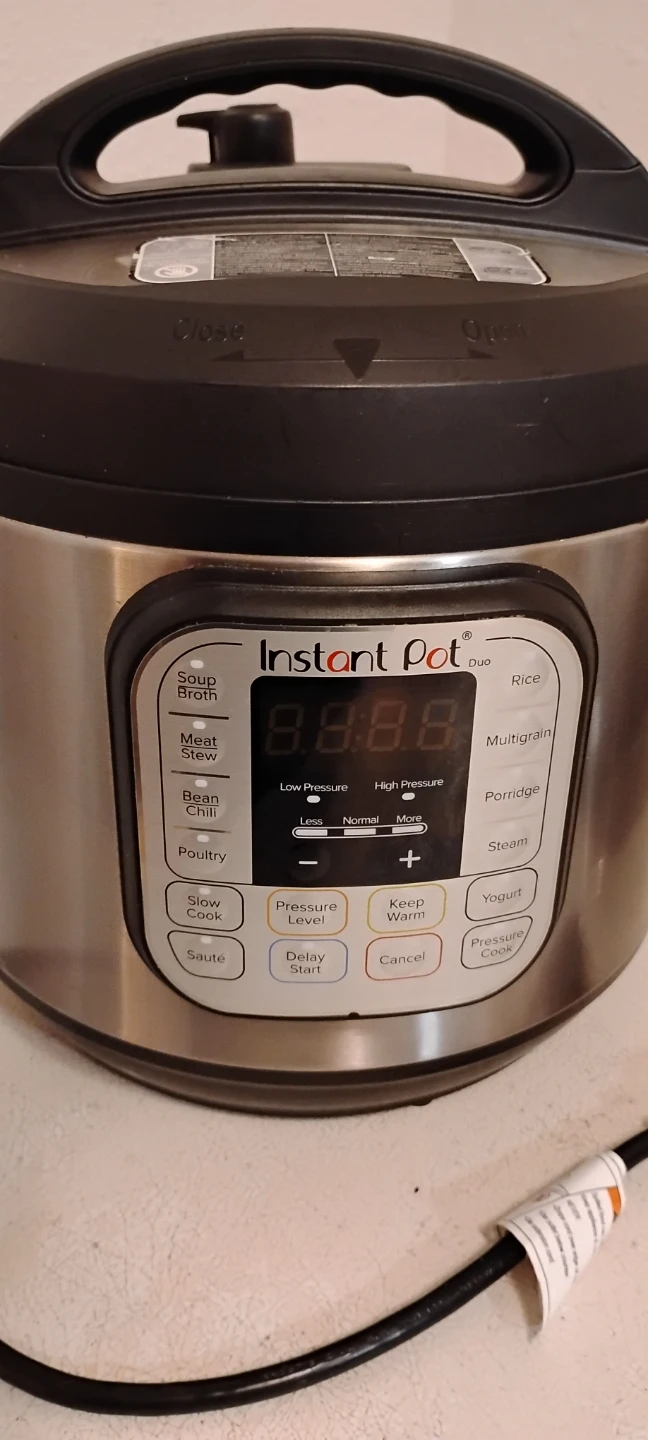 Ninja Professional Blender and Instant Pot Duo - photo 2