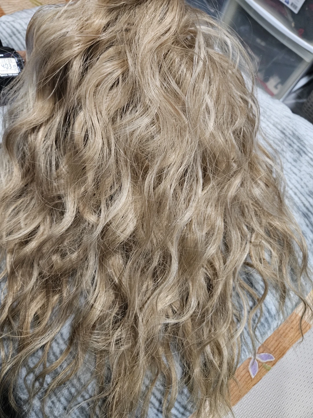 Blonde Wavy Clip-In Hair Extension Pieces - photo 2