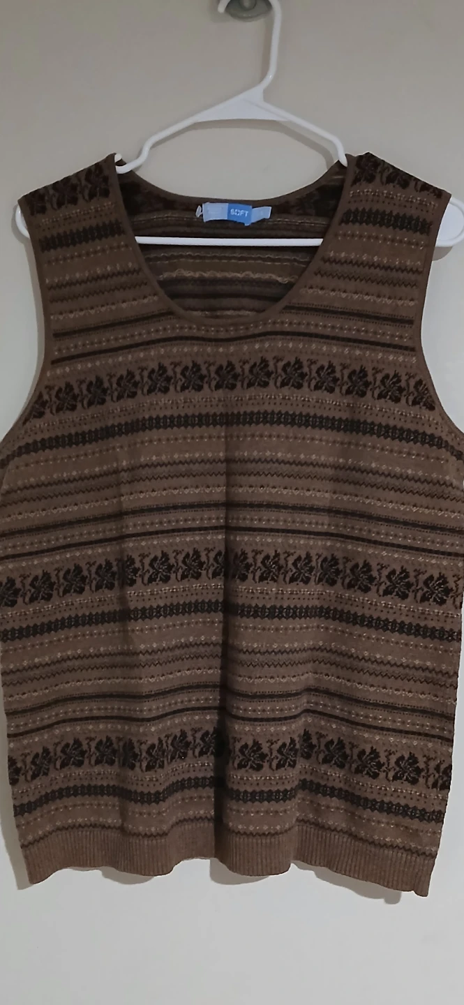 Denver Hayes SOFT Sweater Vest - L/G