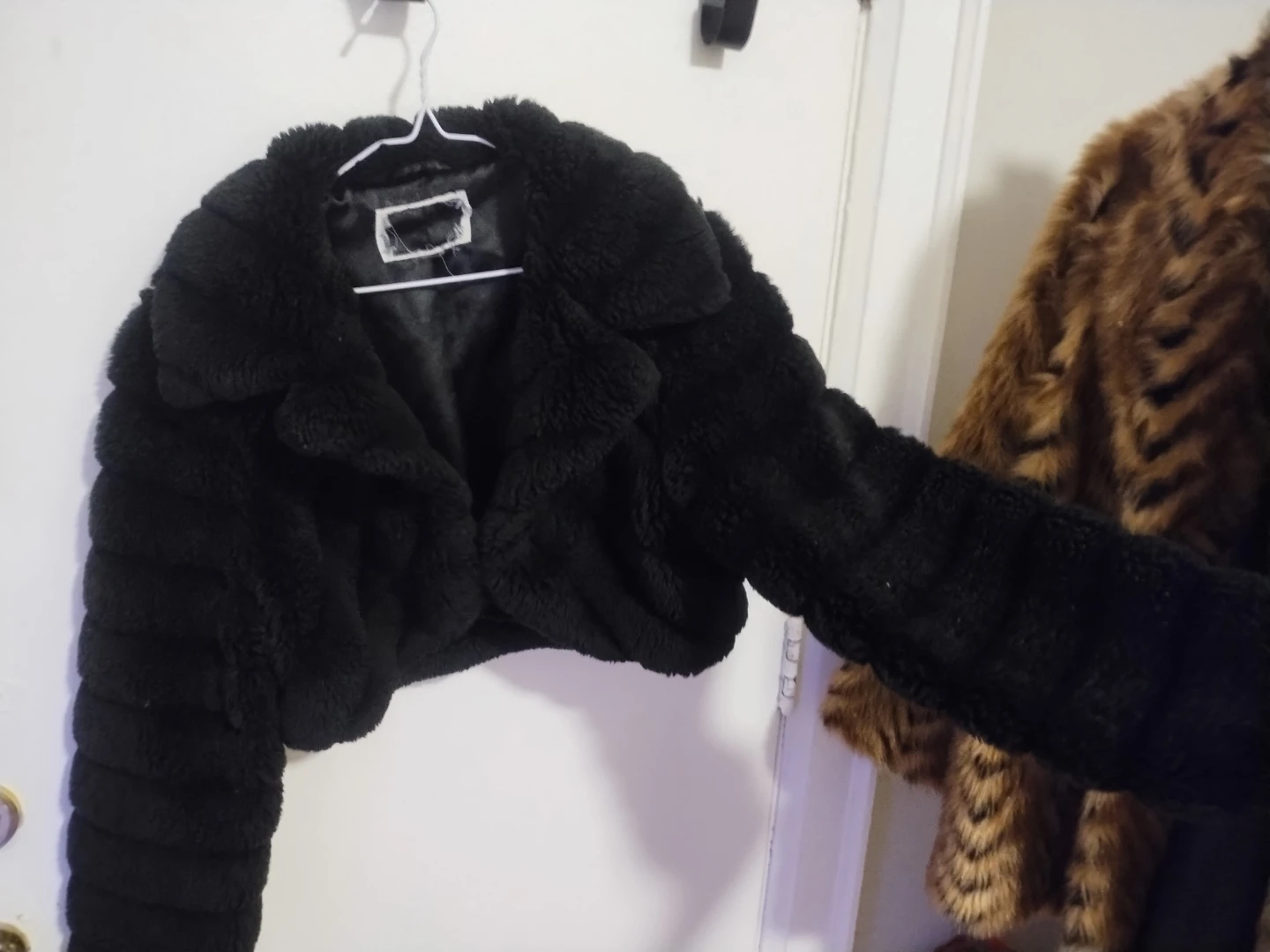 Black Faux Fur Cropped Jacket - photo 2