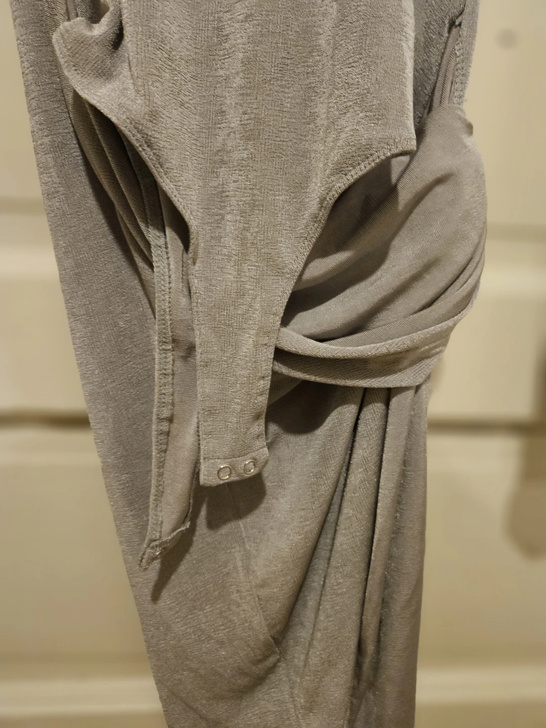 Forever 21 Ruched Long Sleeve Gray Dress Size S - photo 5