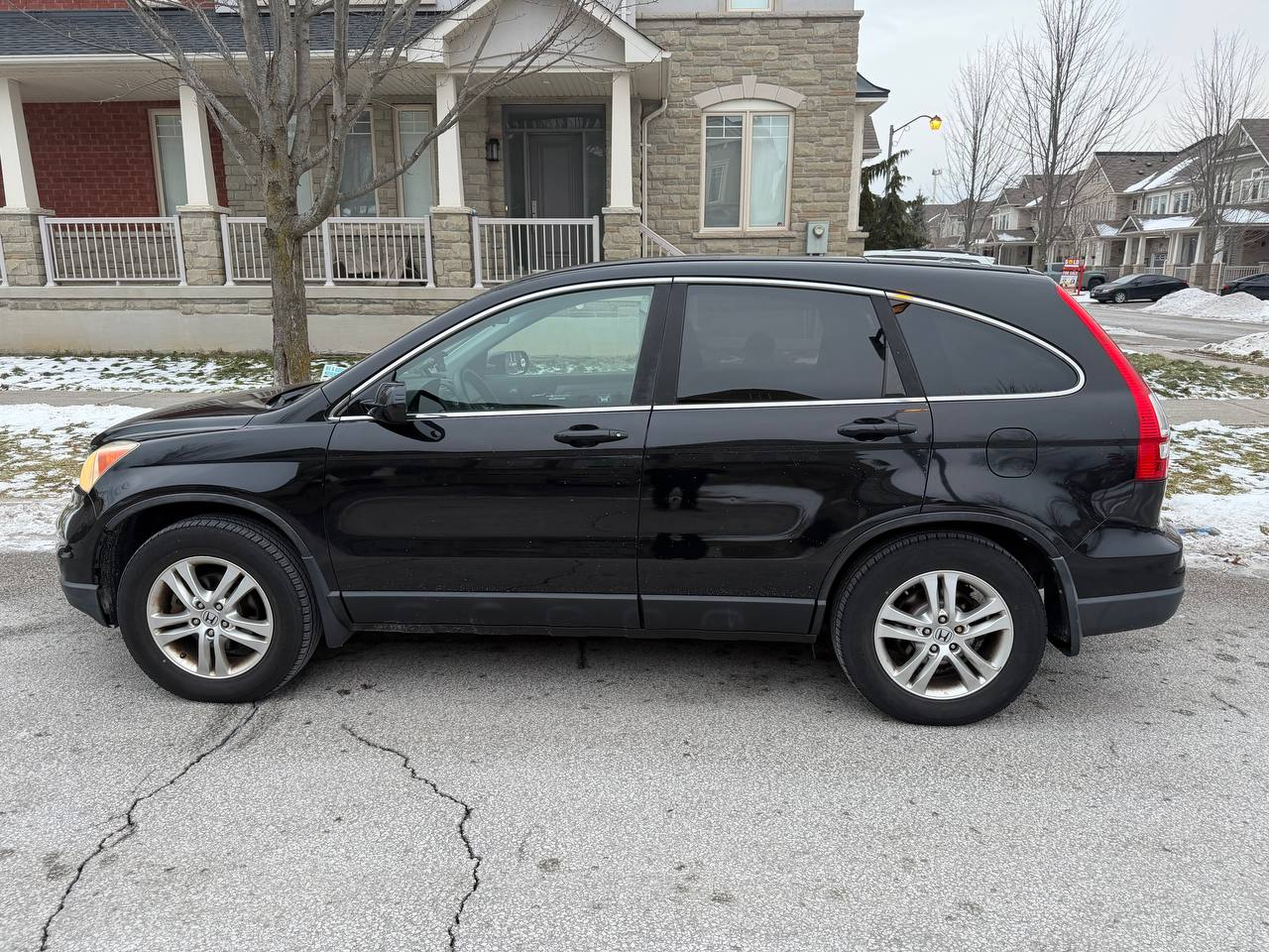 2010 Black Honda CR-V with Navigation - photo 4