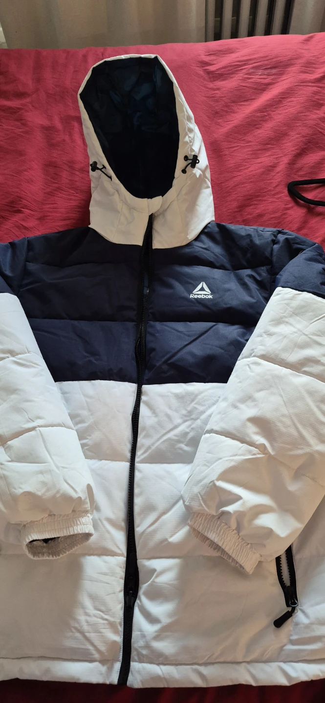 Reebok Puffer Jacket - Size M/M