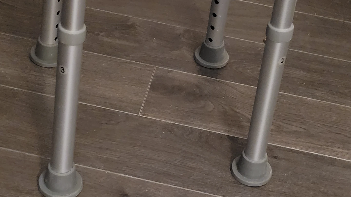 Adjustable Height Shower Stool - photo 4