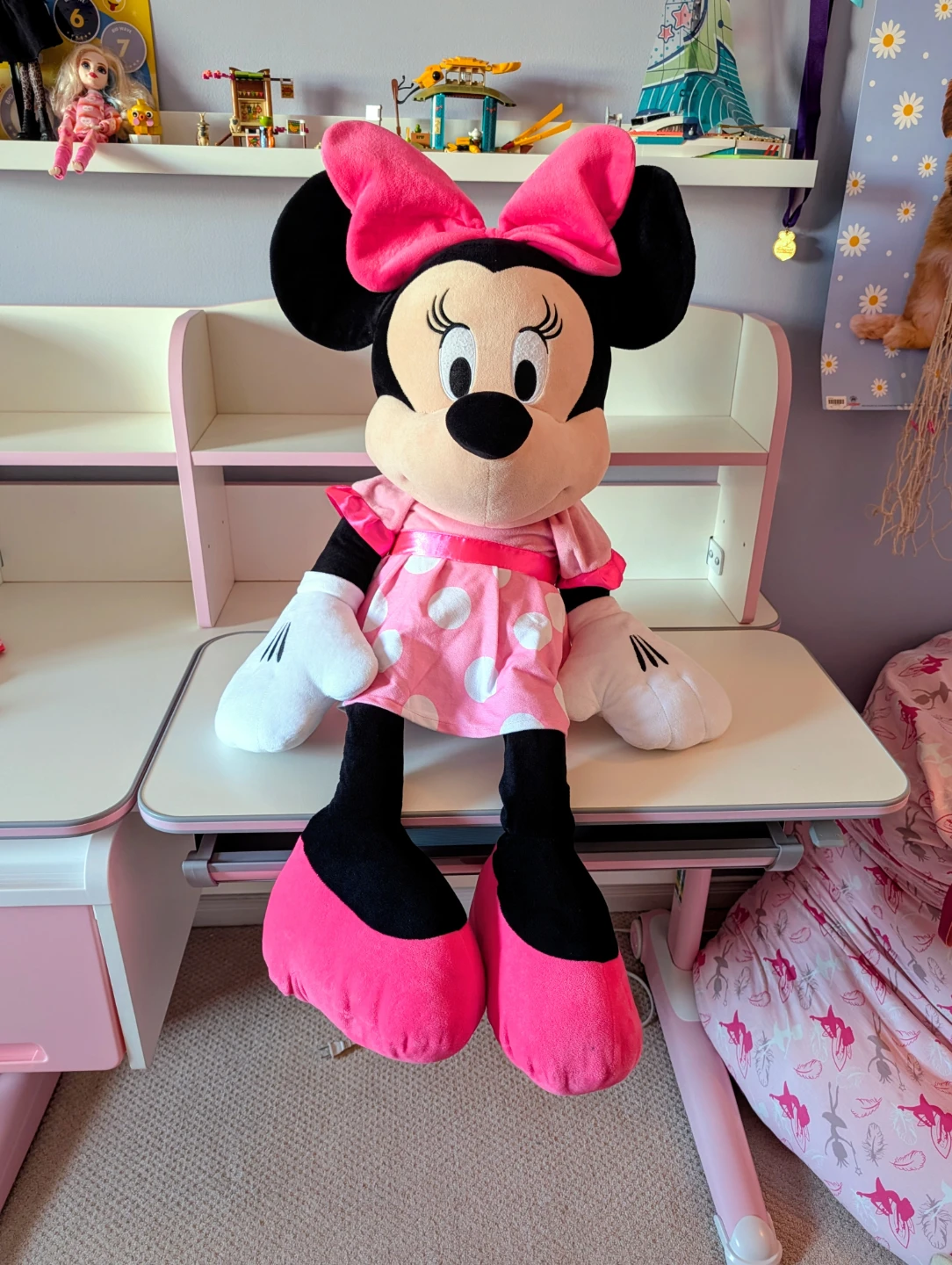 Huge Minnie Mouse Plush Toy