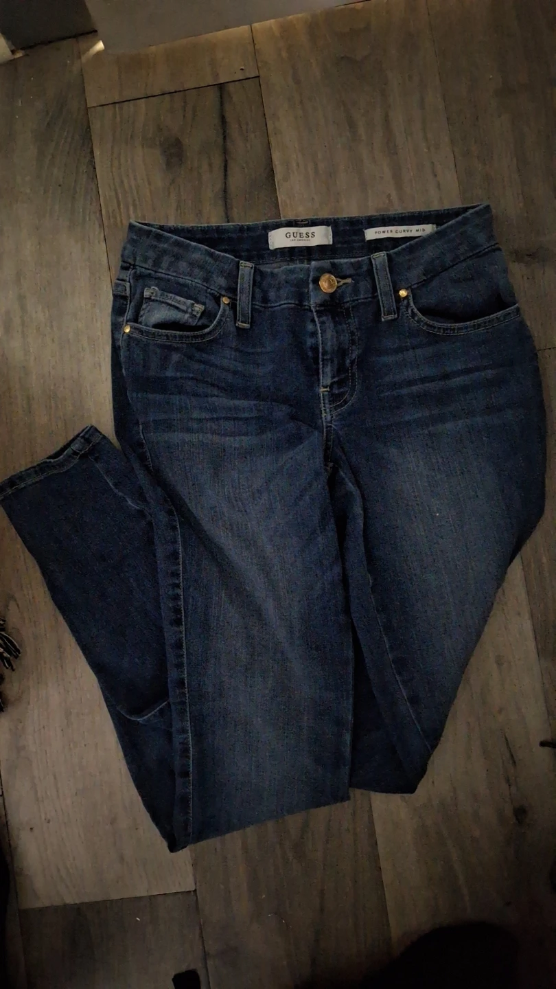 Guess Power Curvy Mid Jeans - photo 2