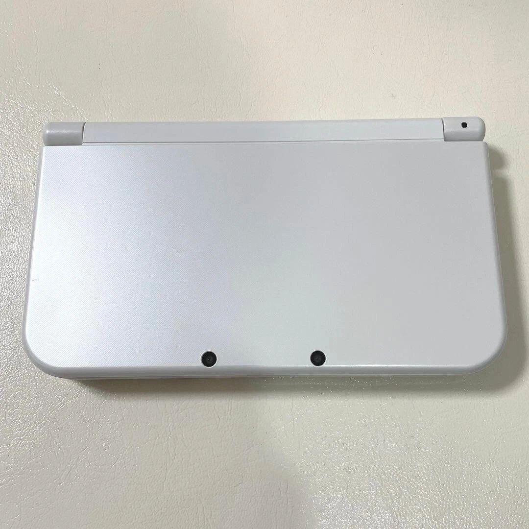 Nintendo 3DS XL White