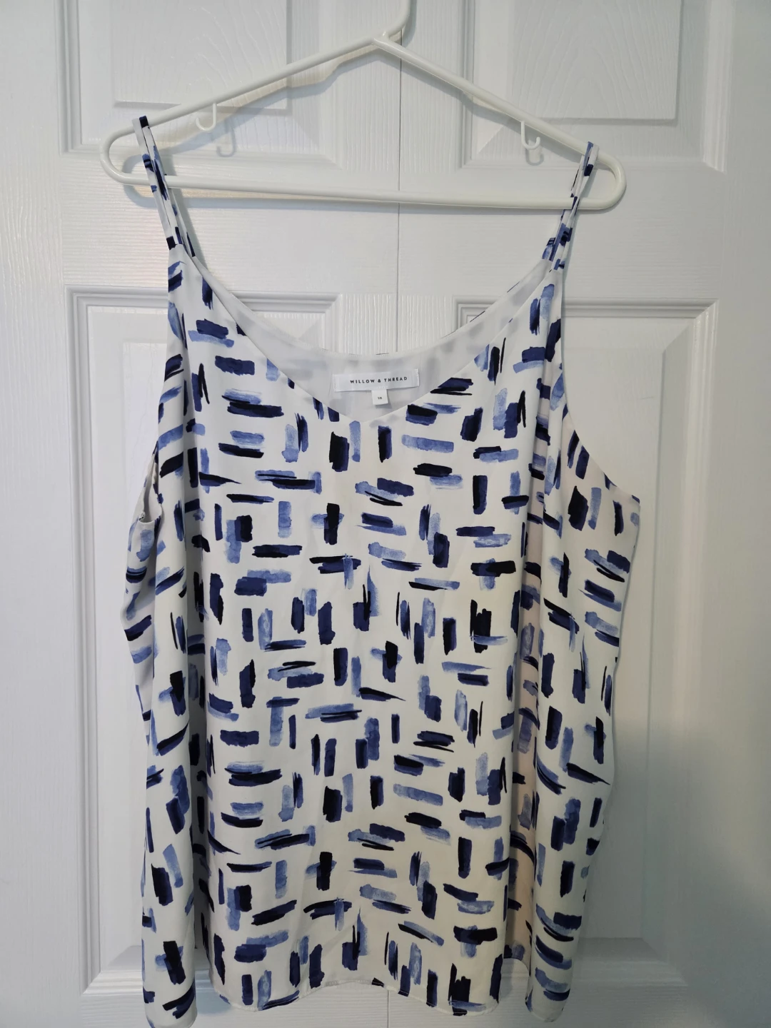 Willow And Thread Plus Size 2X Blue And White Camisole