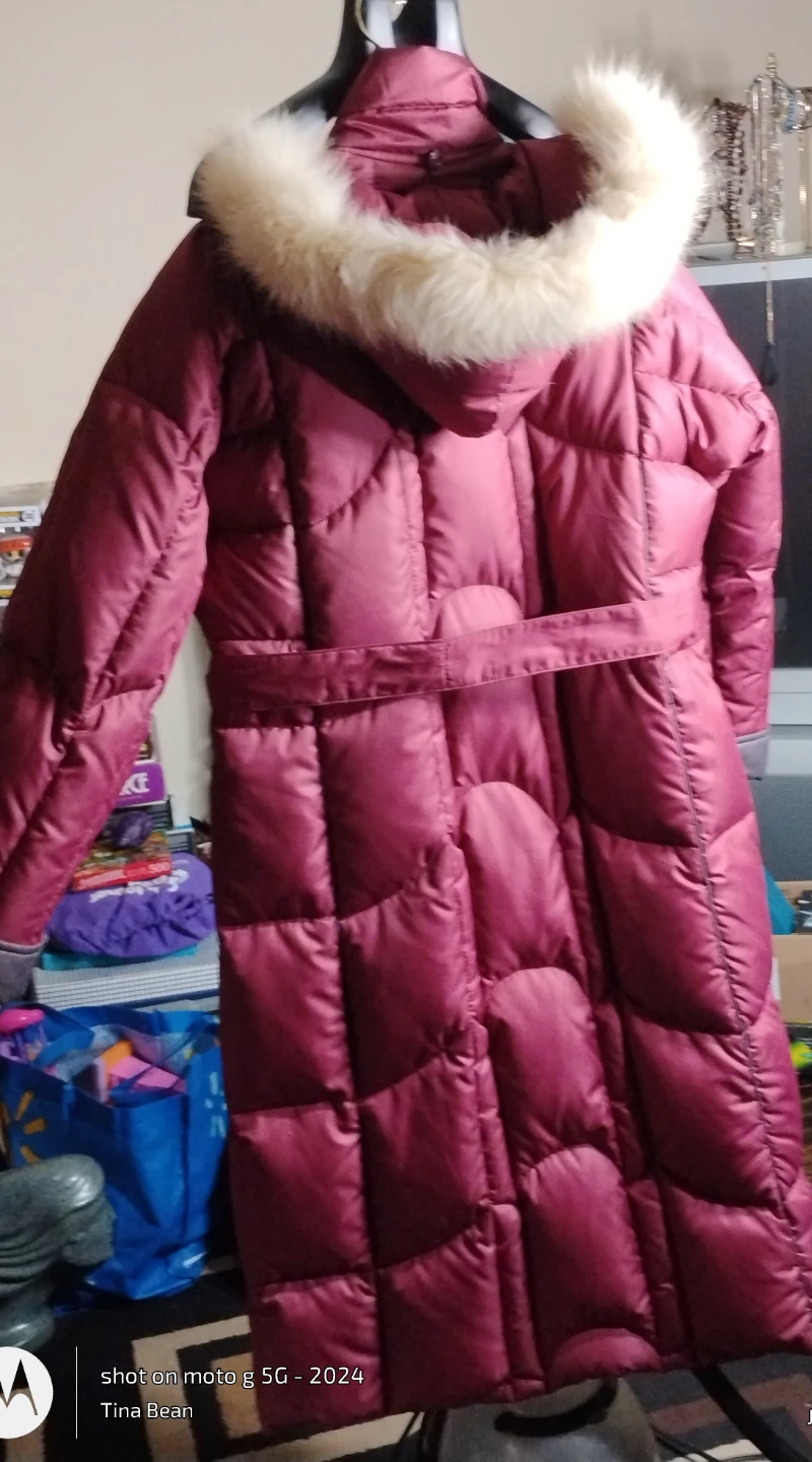 Woman's Puffer  Coat - photo 2