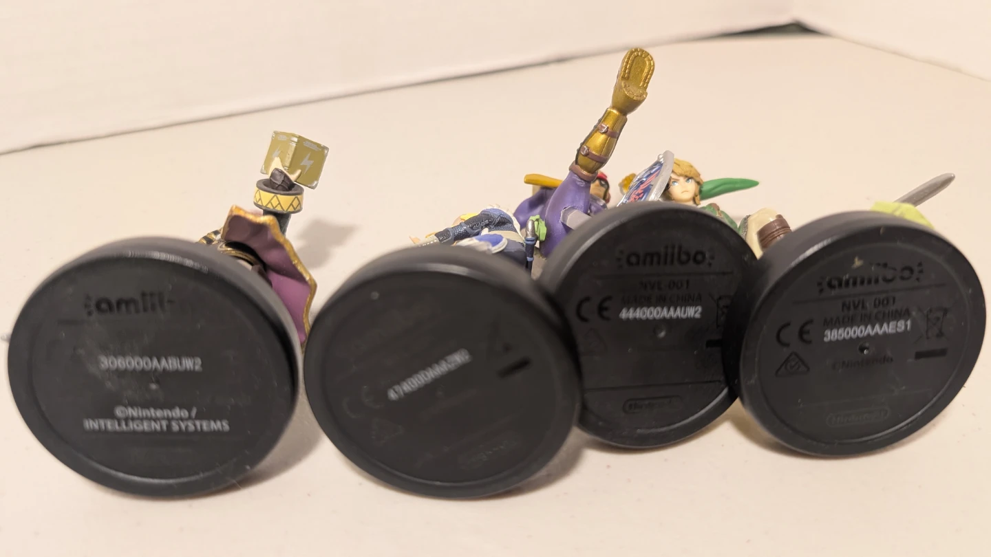 Nintendo Amiibo Figures - Robin, Sheik, Captain Falcon, Link - photo 5