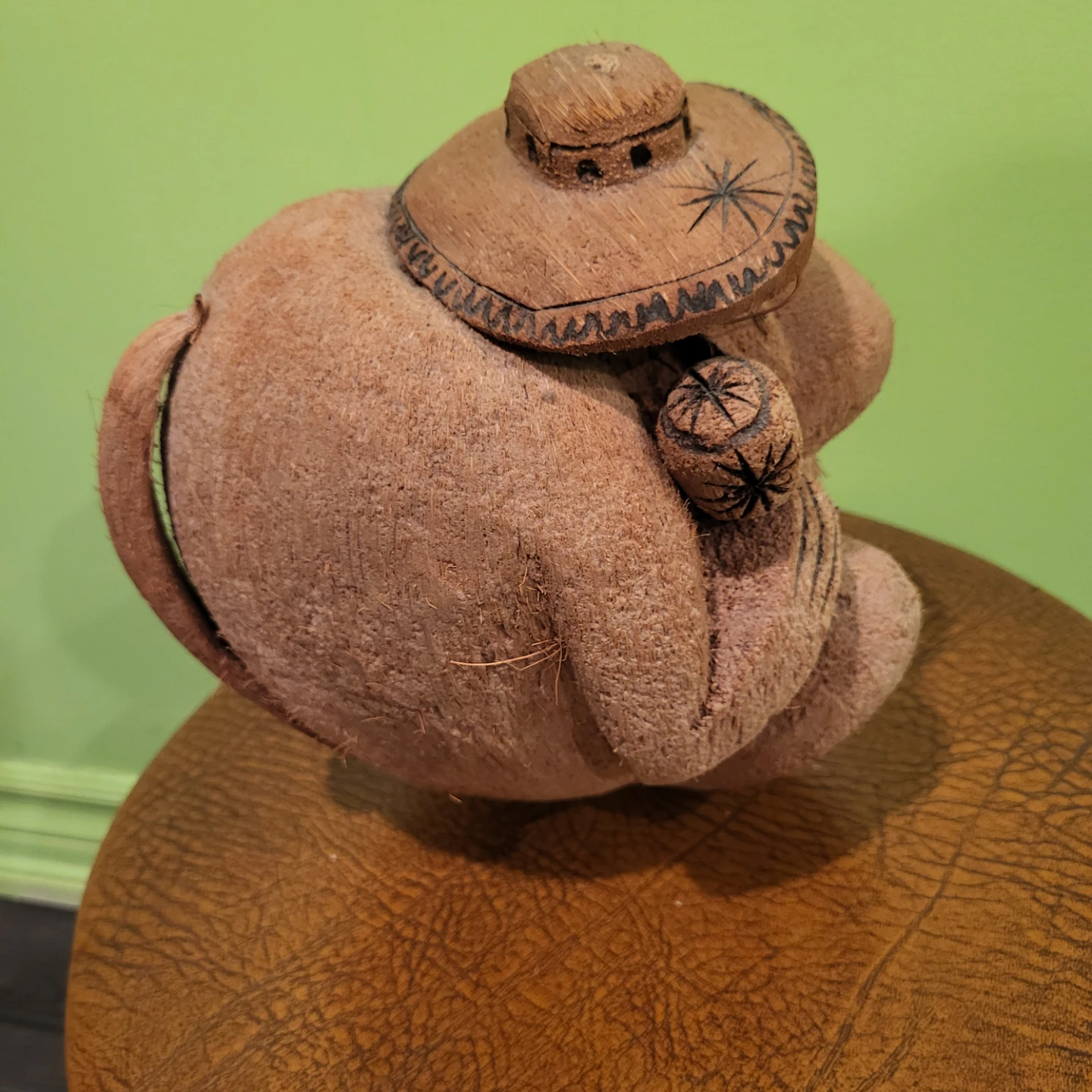 Coconut Shell Monkey Figurine with Hat - photo 4