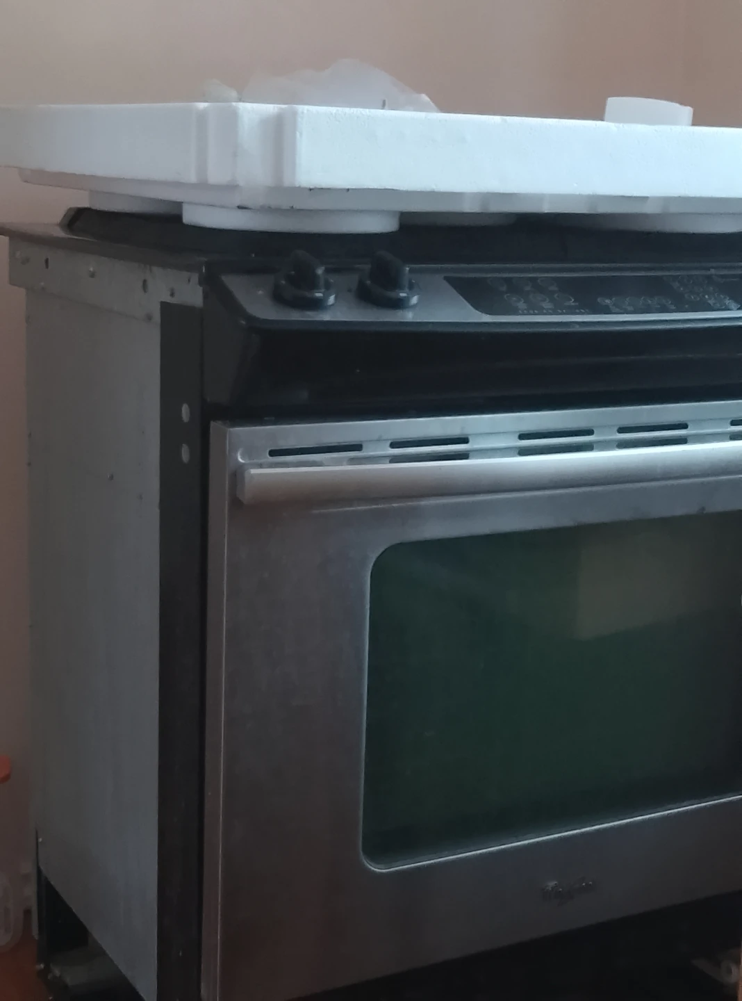 Whirlpool Stainless gas Stove
