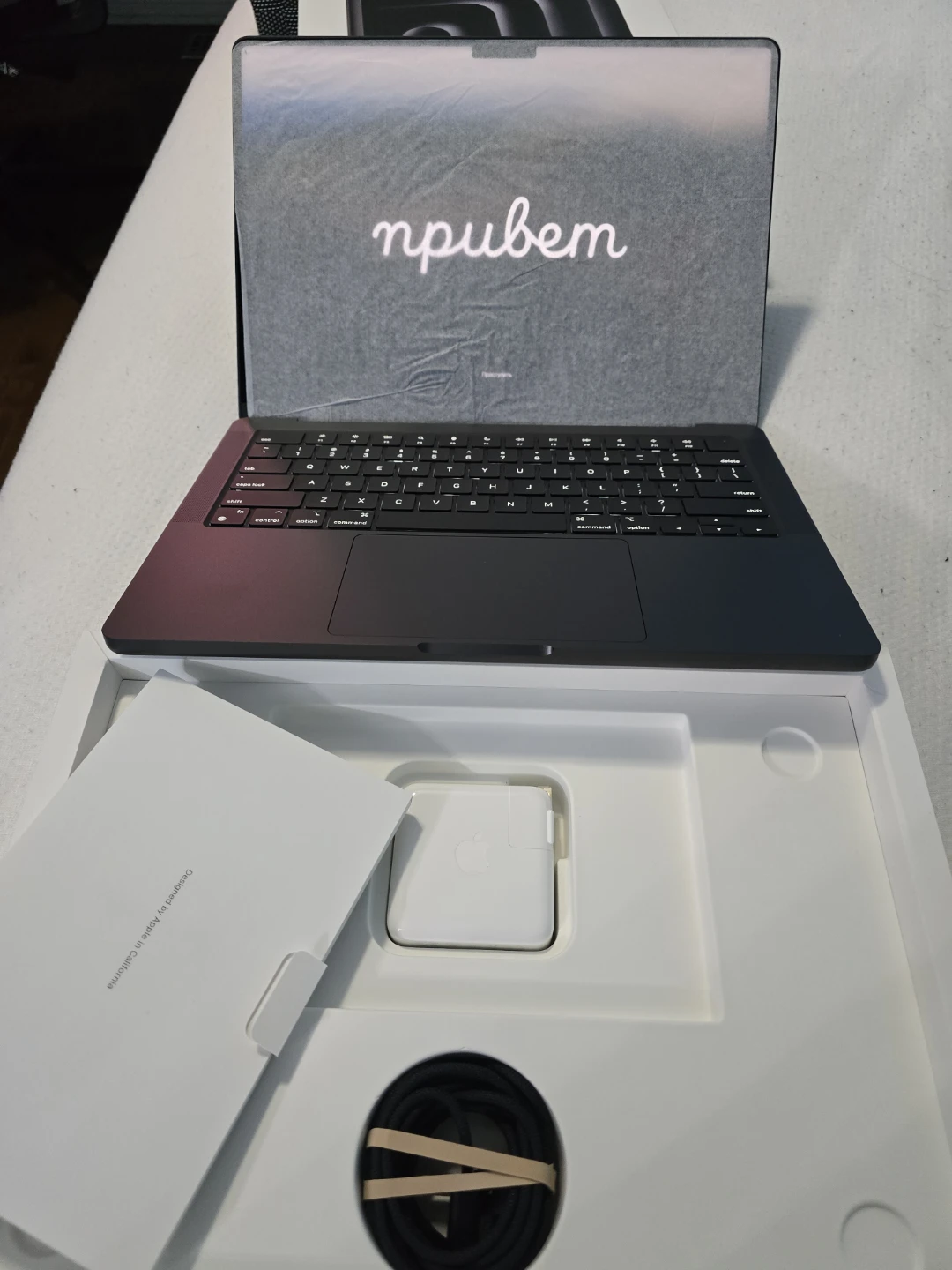 Apple MacBook Pro 14” – M3 Pro | 11-Core CPU | 18GB RAM | 512GB