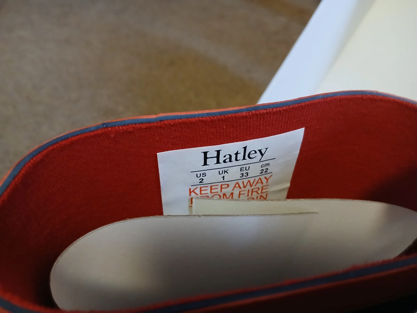 Hatley Kids Rain Boots - 22cm Size US 2, EU 33, Navy/Red - New! - photo 2