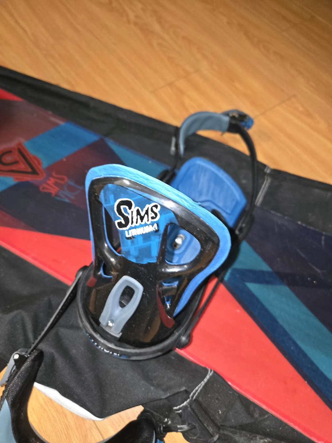Sims Vice Snowboard with Bindings - photo 2