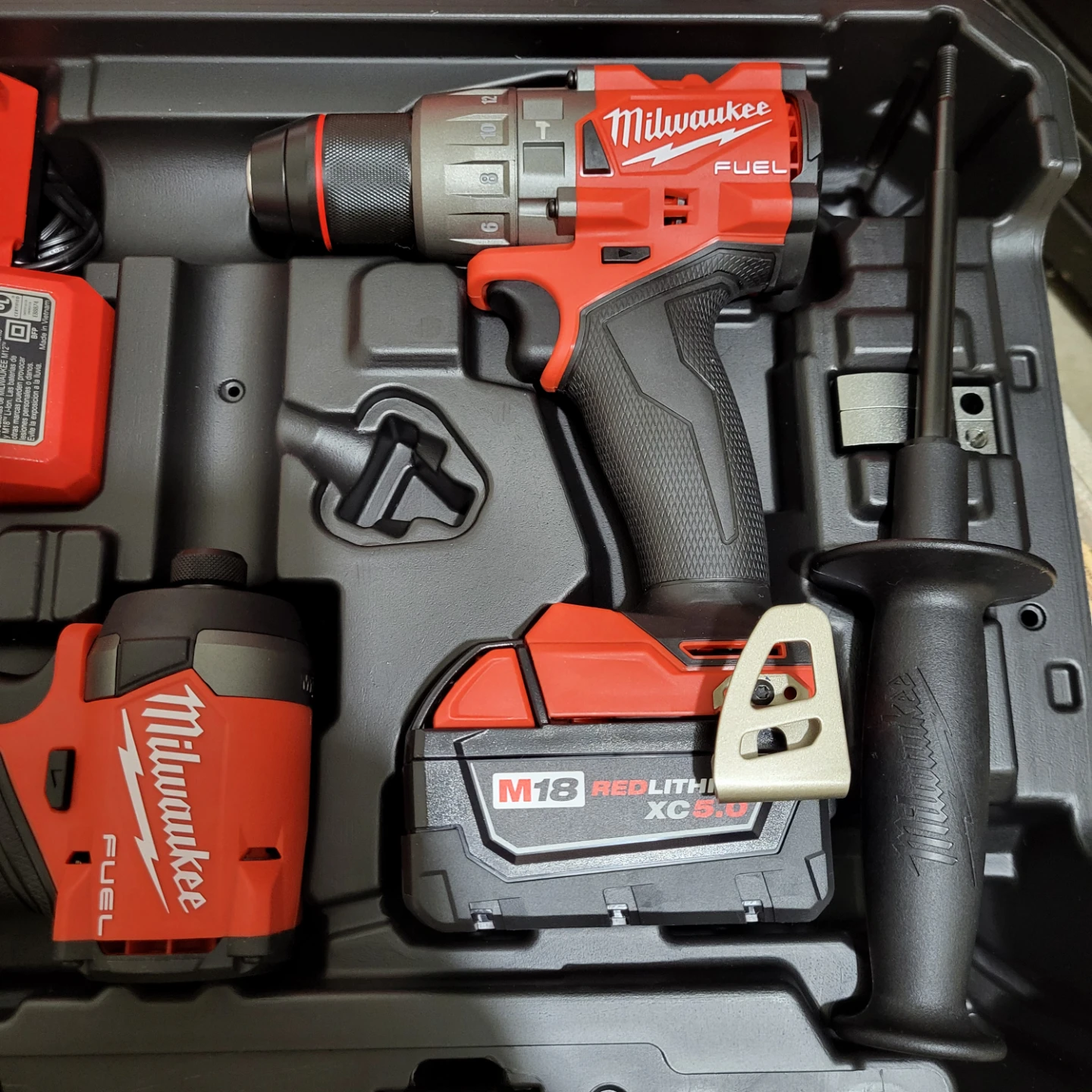 Milwaukee M18 FUEL 2-Tool Combo Kit 3697-22 - photo 2