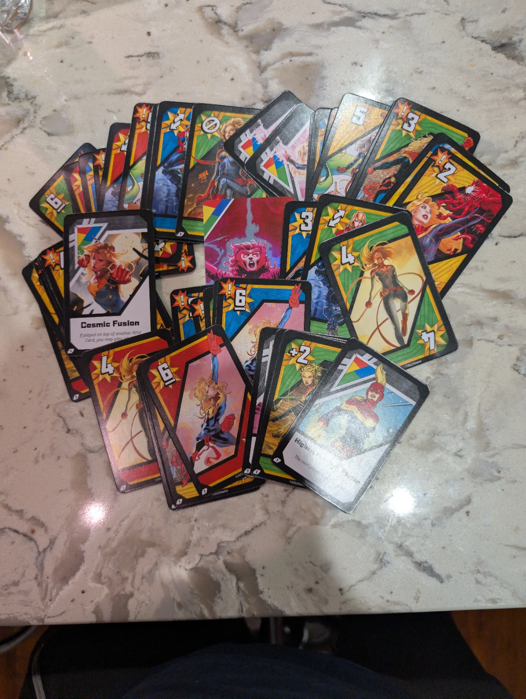 48 UNO Ultimate Marvel Card Game - photo 2