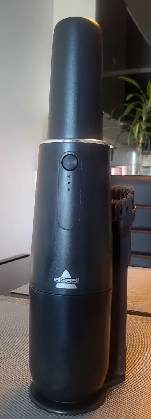 Bissell AeroSlim Cordless Hand Vacuum - photo 2