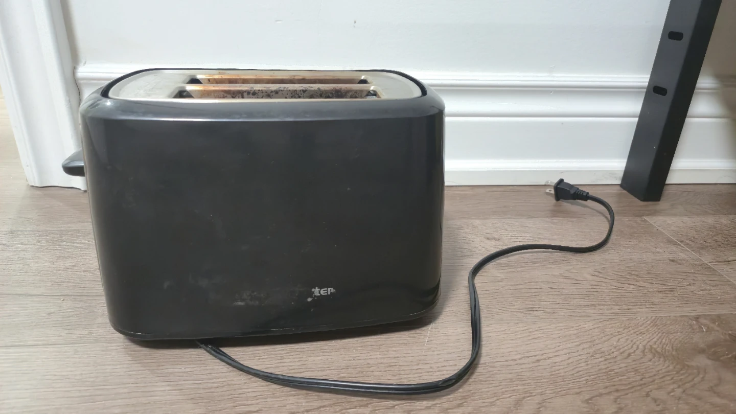 Toaster - photo 3
